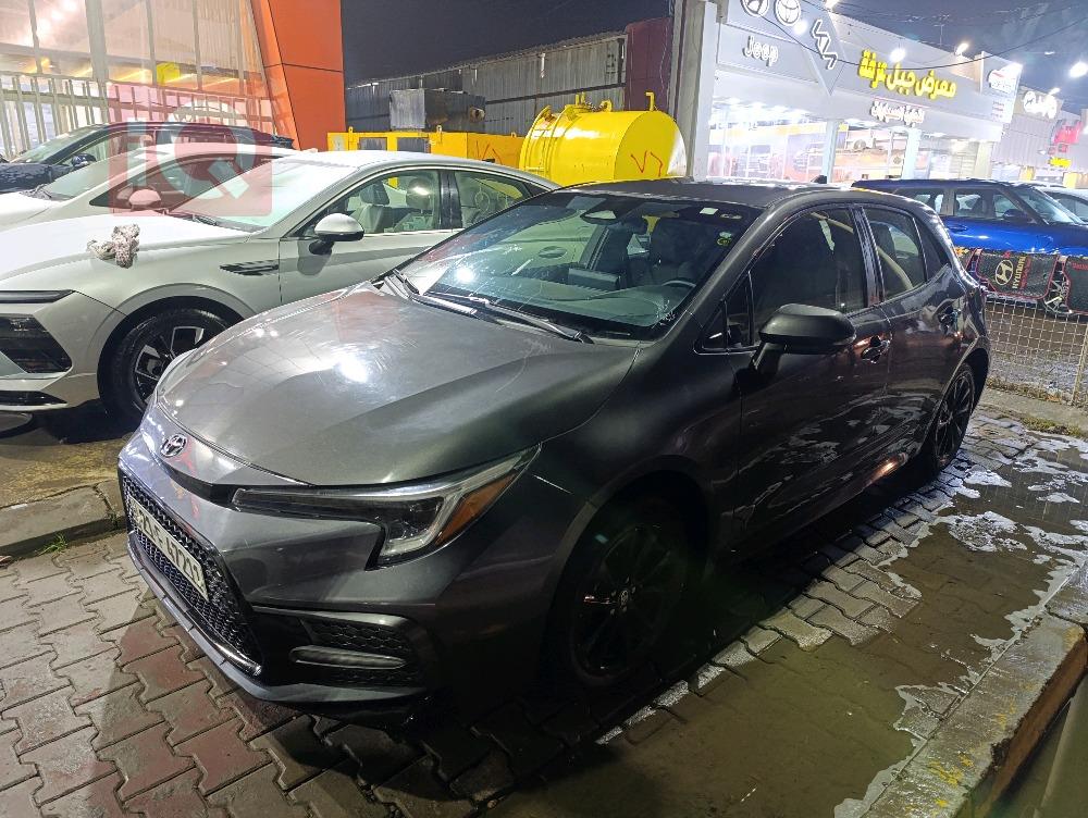 تۆیۆتا کرۆلا هاچباک